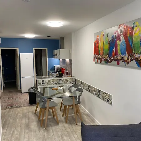 Accostage Vieux-port - & Parking Inclus *