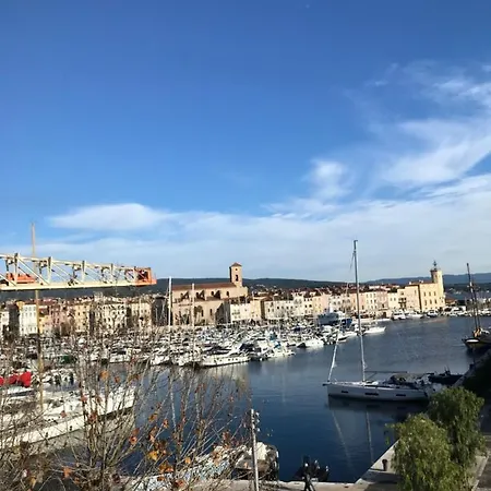 Accostage Vieux-port - & Parking En Option * La Ciotat