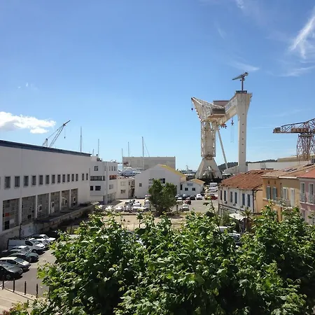 Accostage Vieux-port - & Parking En Option Lägenhet La Ciotat
