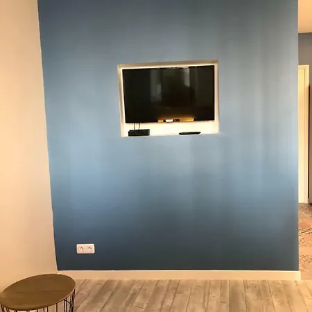 Accostage Vieux-port - Appartements&parking *